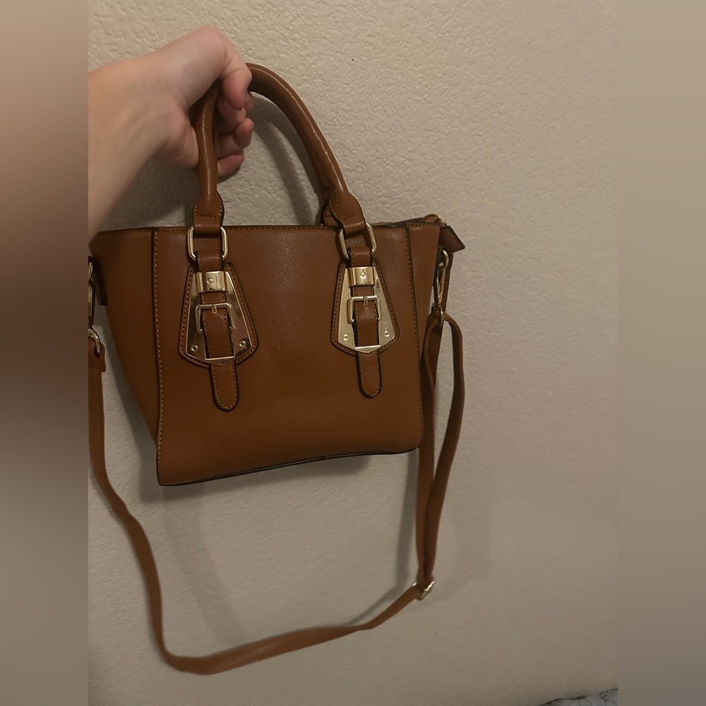Elegant Brown Handbag